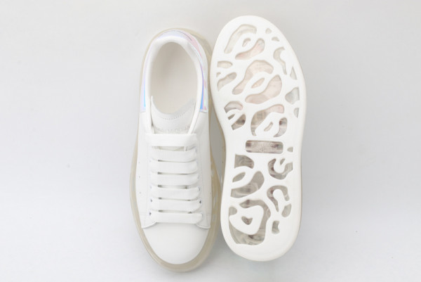 HOT SALE ALEXANDER MCQUEEN Oversized Sneaker