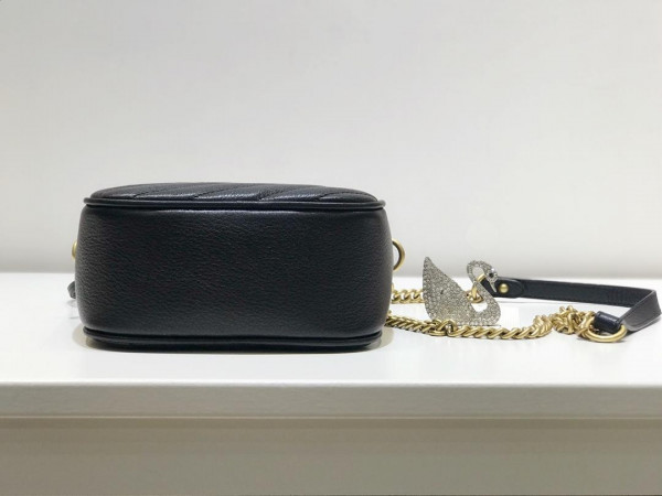 HOT SALE Gucci GG Marmont mini shoulder bag