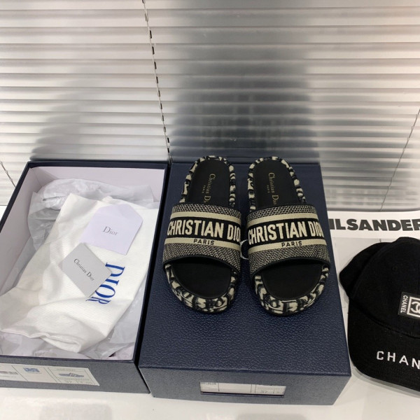 HOT SALE dior DWAY SLIDES