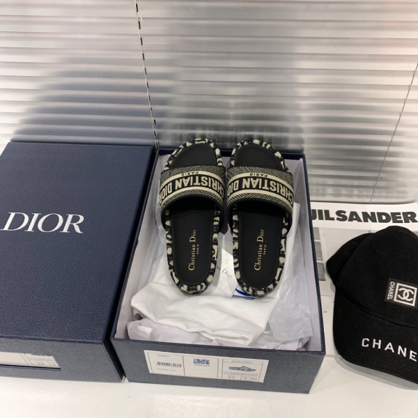 HOT SALE dior DWAY SLIDES