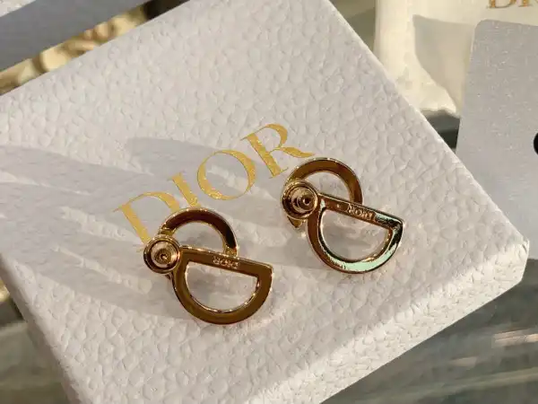 DIRO EARRINGS