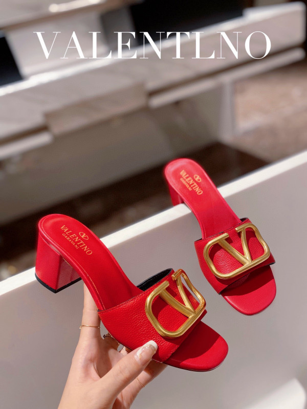 VALENTINO VLOGO SIGNATURE SLIDE SANDAL