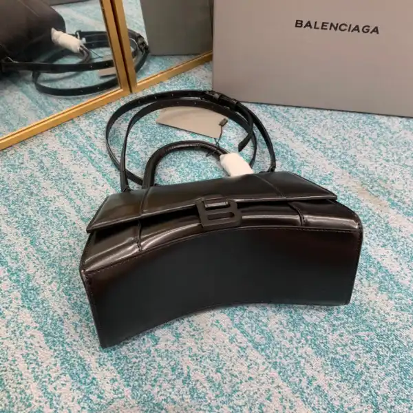 Bagsoffer yupoo BALENCIAGA HOURGLASS