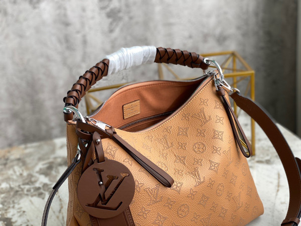 HOT SALE LOUIS VUITTON BEAUBOURG HOBO MM