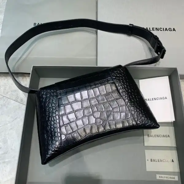 Bagsoffer yupoo BALENCIAGA DOWNTOWN MEDIUM SHOULDER BAG