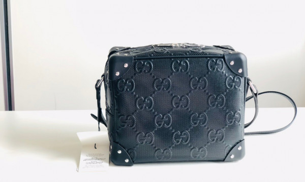 HOT SALE GUCCI GG shoulder bag with leather details