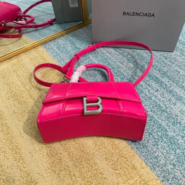 First Bag Ru BALENCIAGA HOURGLASS