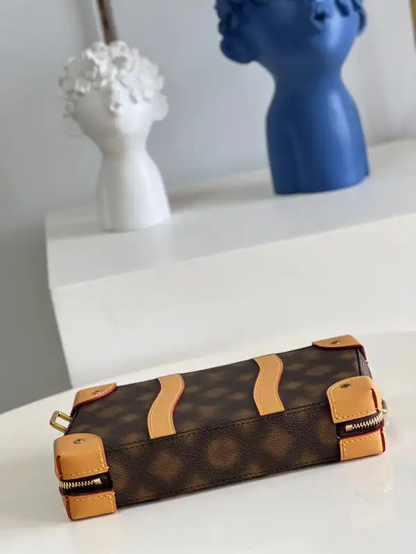 Frstbag ru LOUIS VUITTON SOFT TRUNK