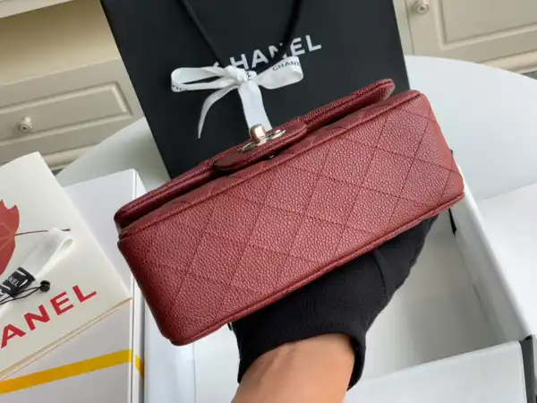 CHANEL FLAP BAG 20CM