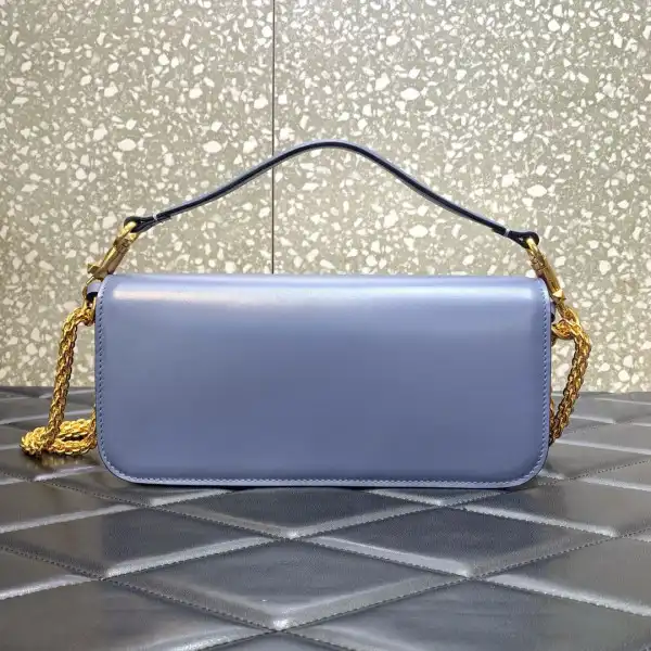 Frstbag ru VALENTINO LOCÒ CALFSKIN SHOULDER BAG