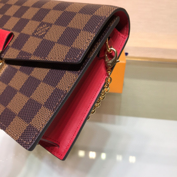 HOT SALE LOUIS VUITTON CROISETTE CHAIN WALLET