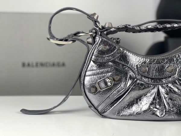 HOT SALE BALENCIAGA WOMEN'S LE CAGOLE XS SHOULDER BAG