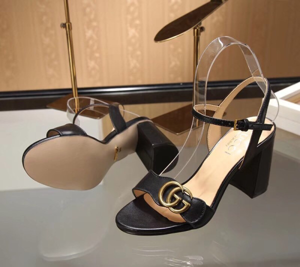 HOT SALE GUCCI Leather mid-heel sandal