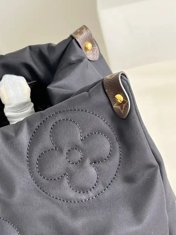 AAA Replica Ru LOUIS VUITTON ONTHEGO GM