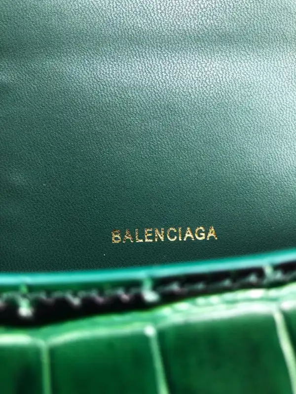 First bag ru BALENCIAGA HOURGLASS