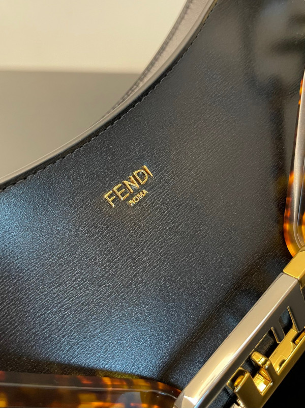 HOT SALE FENDI O’Lock Swing