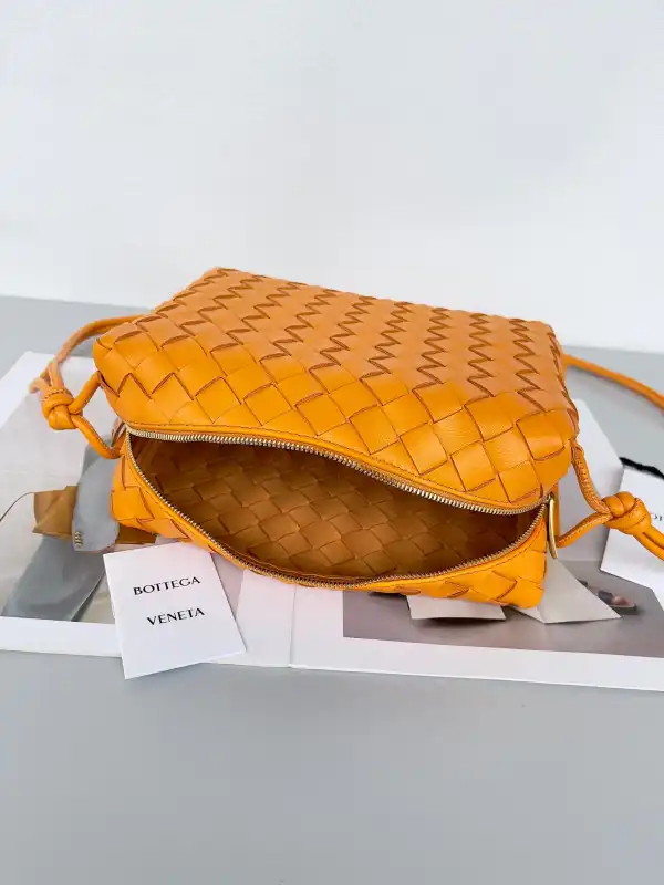 BOTTEGA VENETA Small Loop Camera Bag