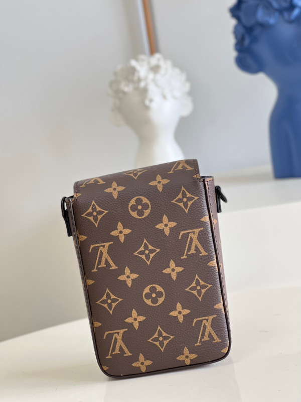 HOT SALE LOUIS VUITTON S-LOCK VERTICAL WEARABLE WALLET