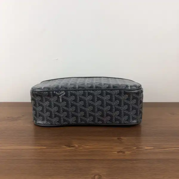 Yupoo bagsoffer GOYARD CAPVERT BAG