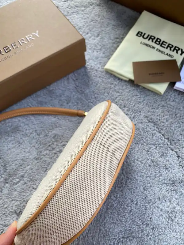 Bagsoffer yupoo BURBERRY Olympia Pouch