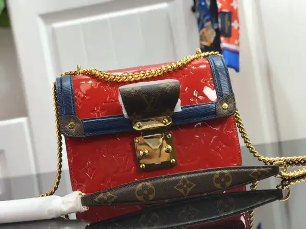 Aaa replica ru LOUIS VUITTON WYNWOOD