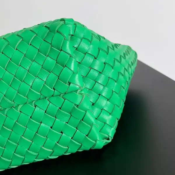 Firstbag Ru BOTTEGA VENETA MINI CABAT