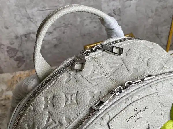 LOUIS VUITTON ELLIPSE BACKPACK