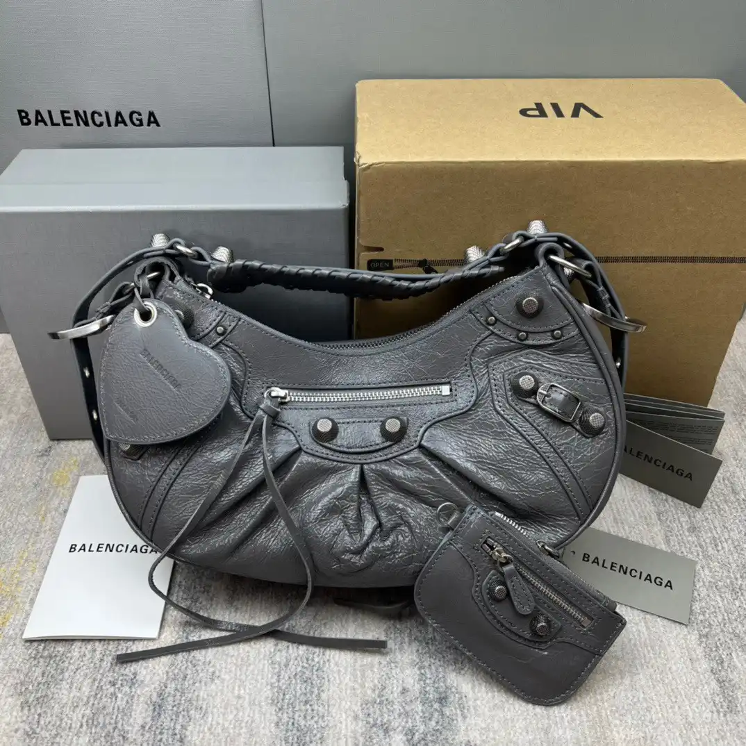 BALENCIAGA WOMEN'S LE CAGOLE SMALL SHOULDER BAG