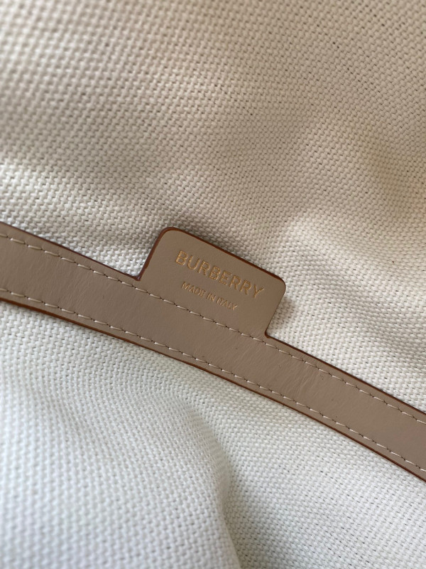 HOT SALE BURBERRY TOTE