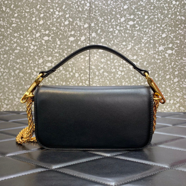 HOT SALE VALENTINO LOCÒ SMALL SHOULDER BAG IN CALFSKIN