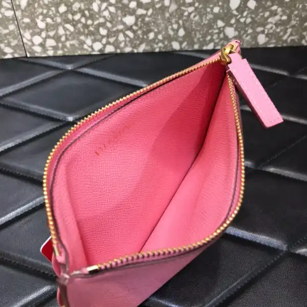 Yupoo bagsoffer VALENTINO VSLING CLUTCH