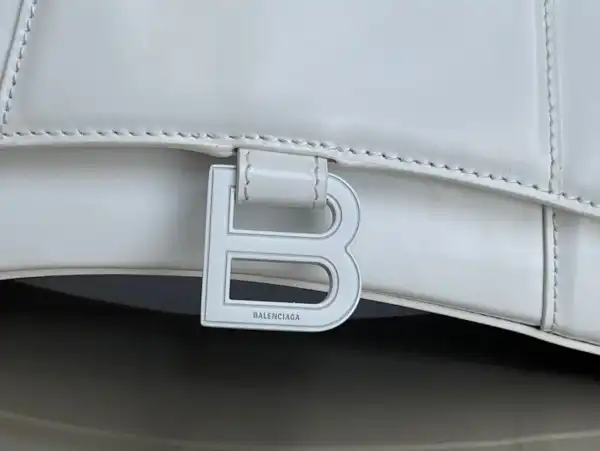 First Bag Ru BALENCIAGA HOURGLASS