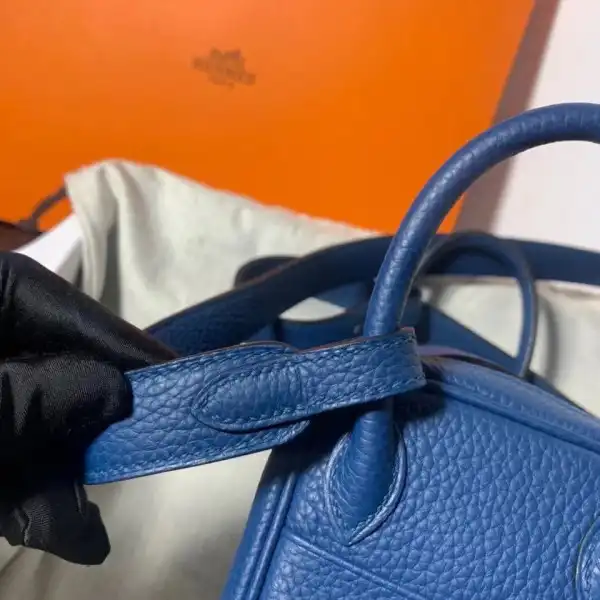 First bag ru HERMES LINDY MINI HANDMADE