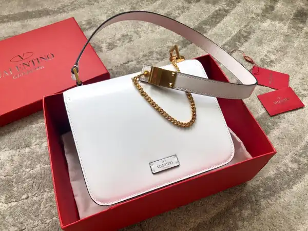 VALENTINO GARAVANI VSLING SHINY CALFSKIN SHOULDER BAG