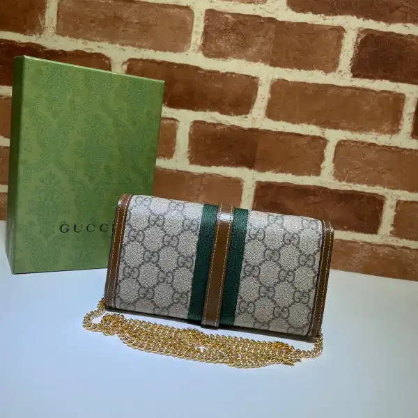 Bagsoffer GUCCI Jackie 1961 chain wallet