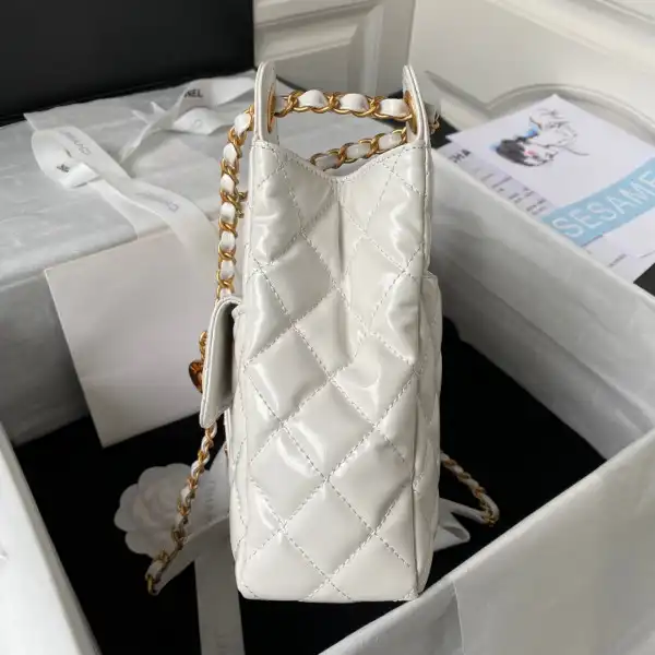 CHANEL HOBO HANDBAG