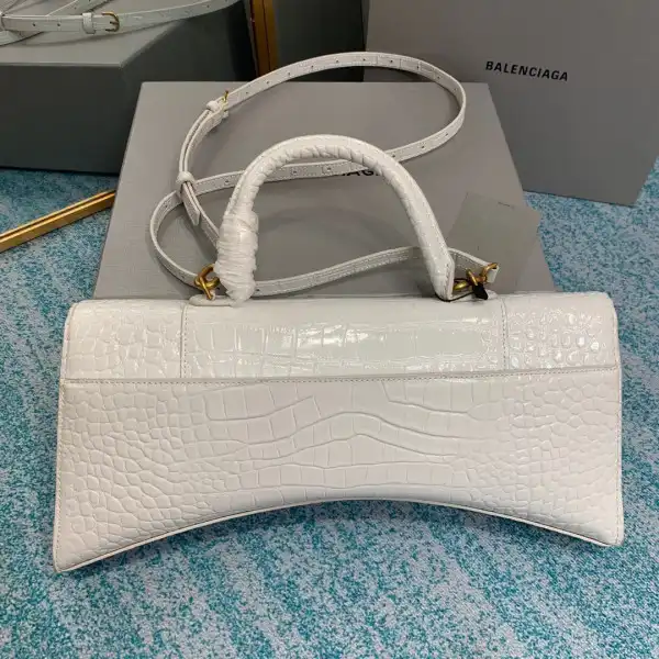 Bagsoffer BALENCIAGA  HOURGLASS STRETCHED TOP HANDLE BAG