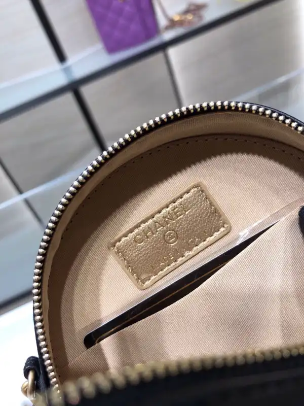 CHANEL ROUND BAG