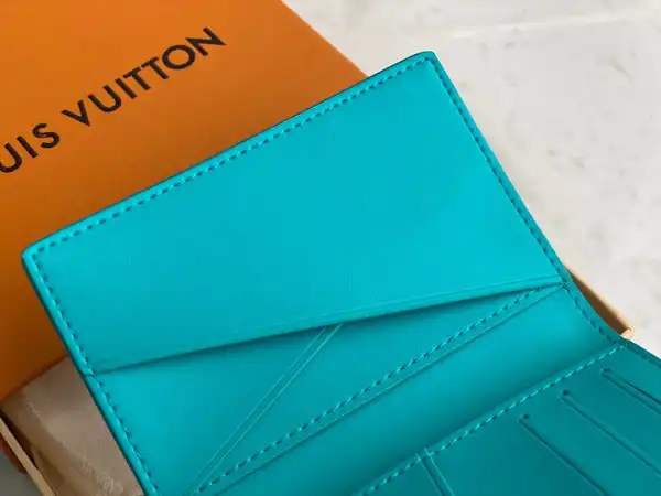 TO LOUIS VUITTON POCKET ORGANIZER