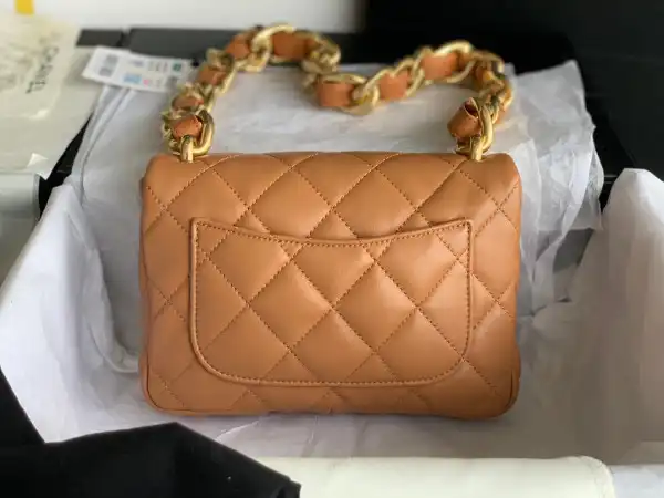 CHANEL SMALL FLAP BAG