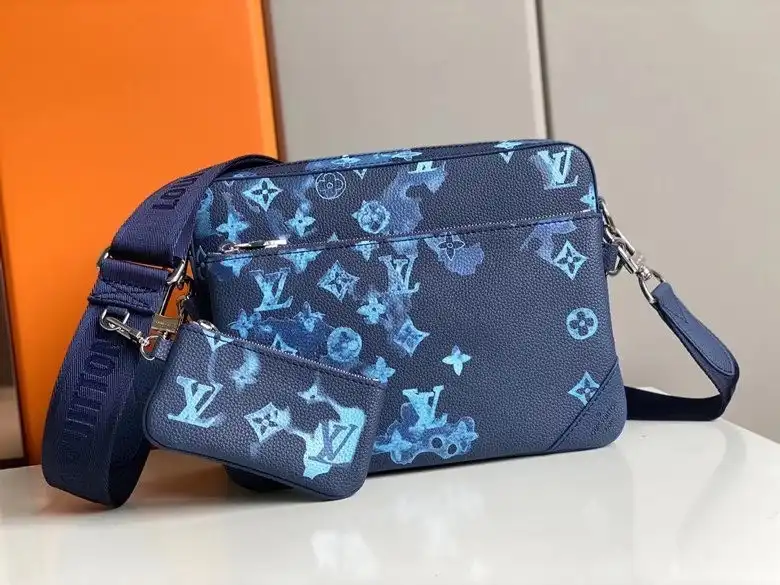 Aaa replica ru LOUIS VUITTON TRIO MESSENGER