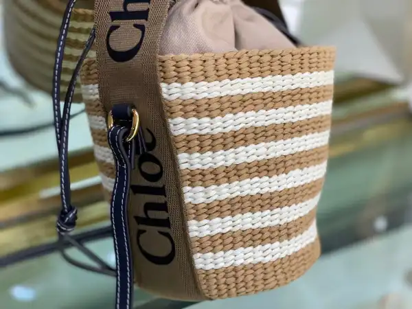 First Bag Ru CHLOÉ small basket