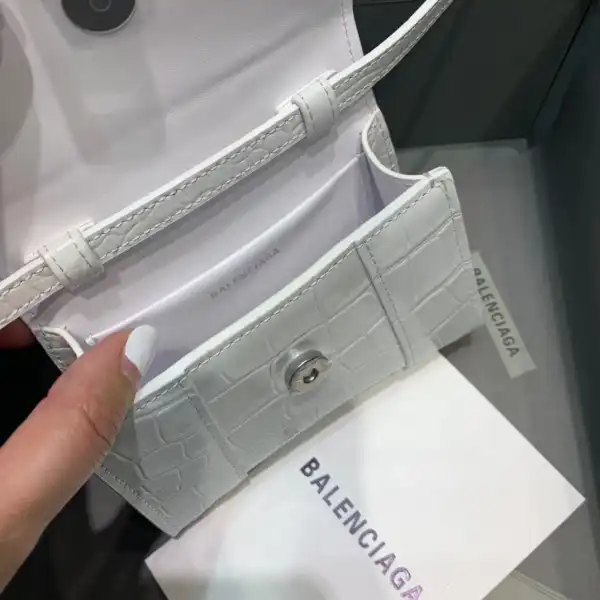 Bagsoffer yupoo BALENCIAGA HOURGLASS