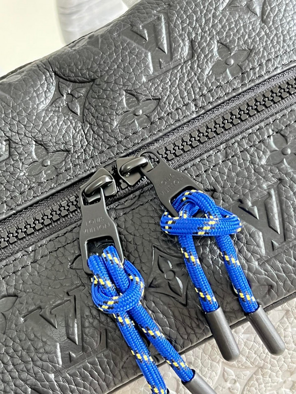 [FREE SHIPPING] Louis Vuitton DEAN BACKPACK