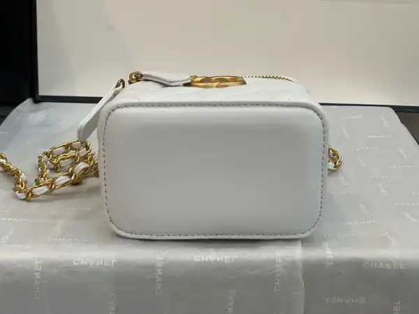 Frstbag ru CHANEL SMALL VANITY WITH CHAIN