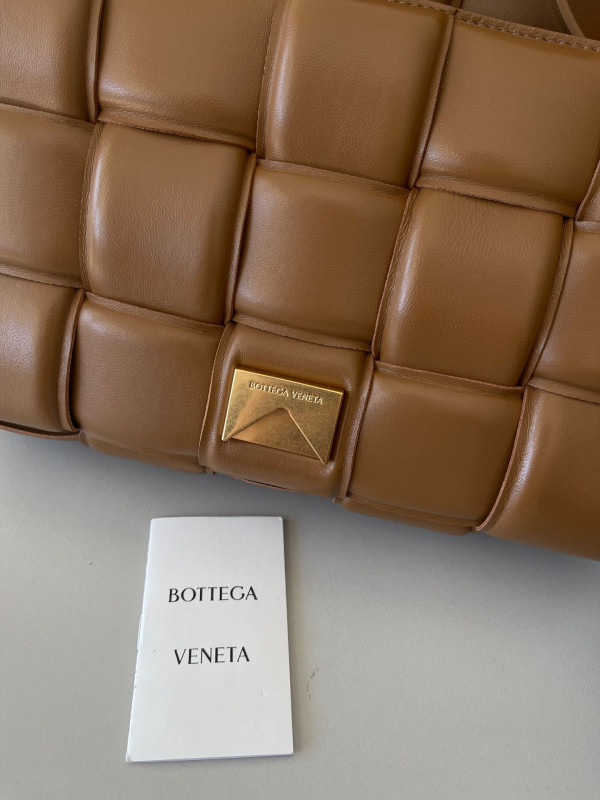 HOT SALE BOTTEGA VENETA CASSETTE