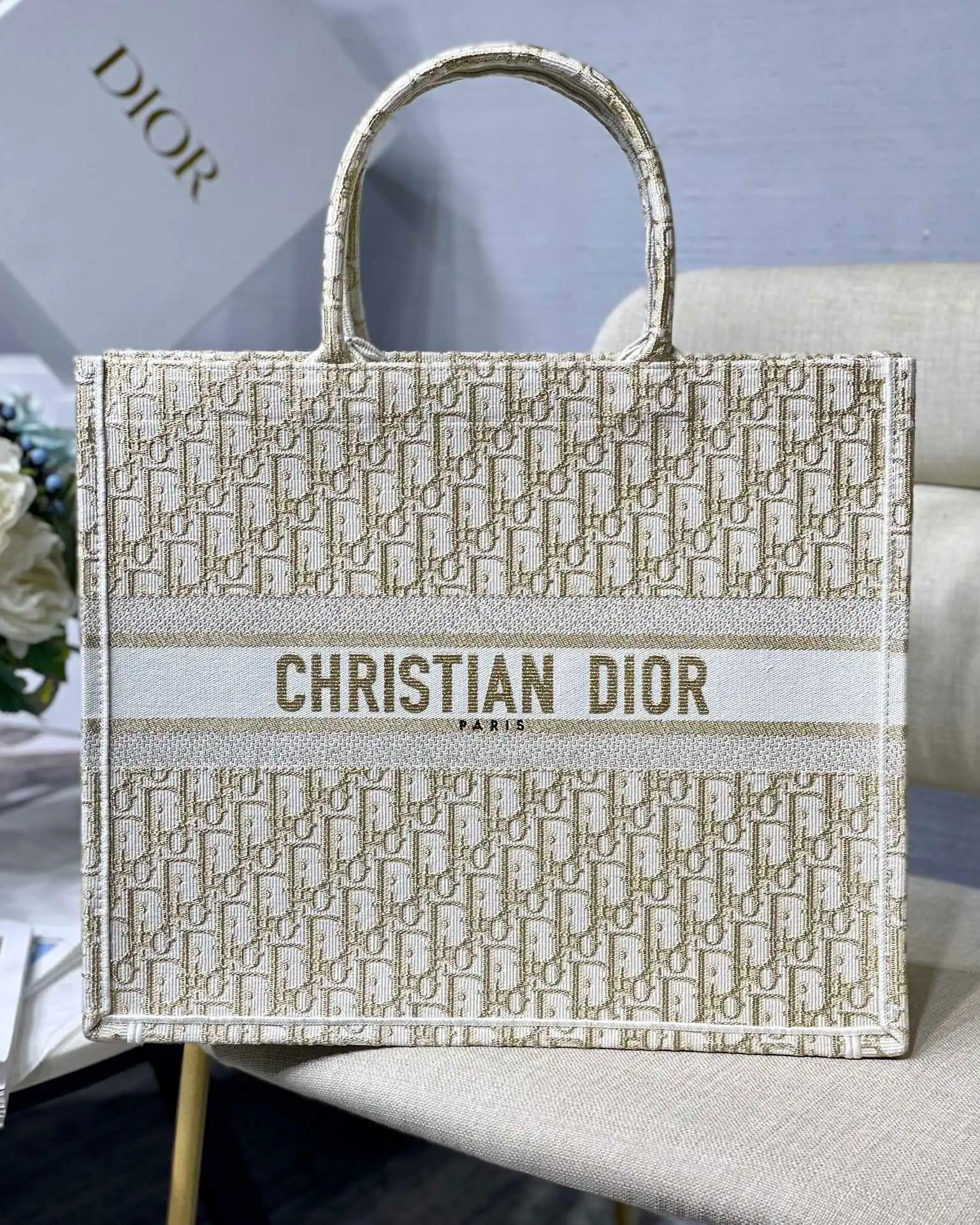 Large Diro Book Tote-42*35*18.5cm