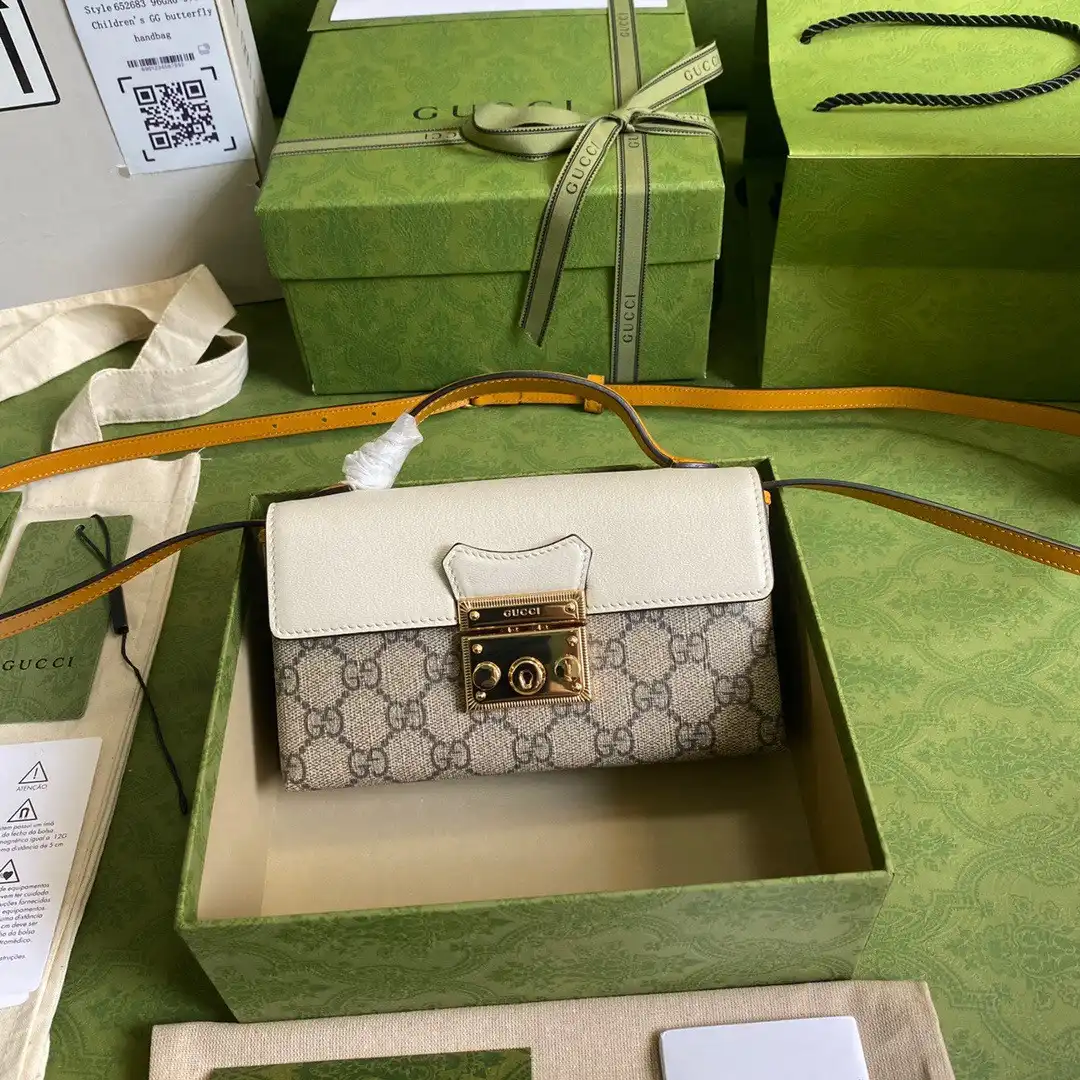 First bag ru GUCCI padlock mini bag