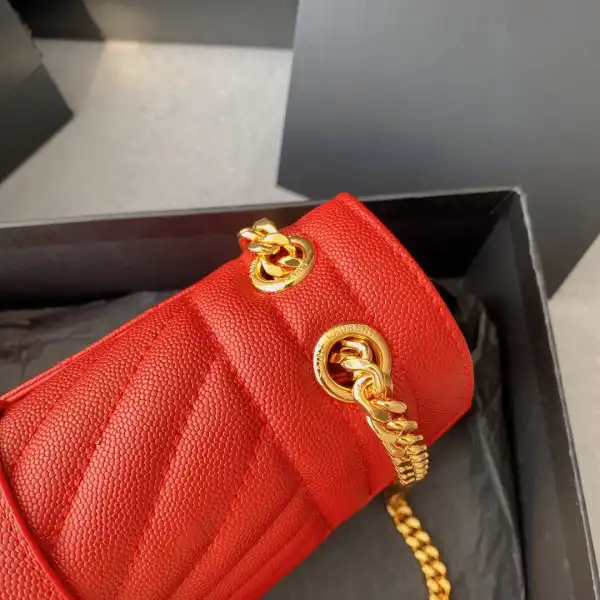 First bag ru YSL ENVELOPE MEDIUM BAG