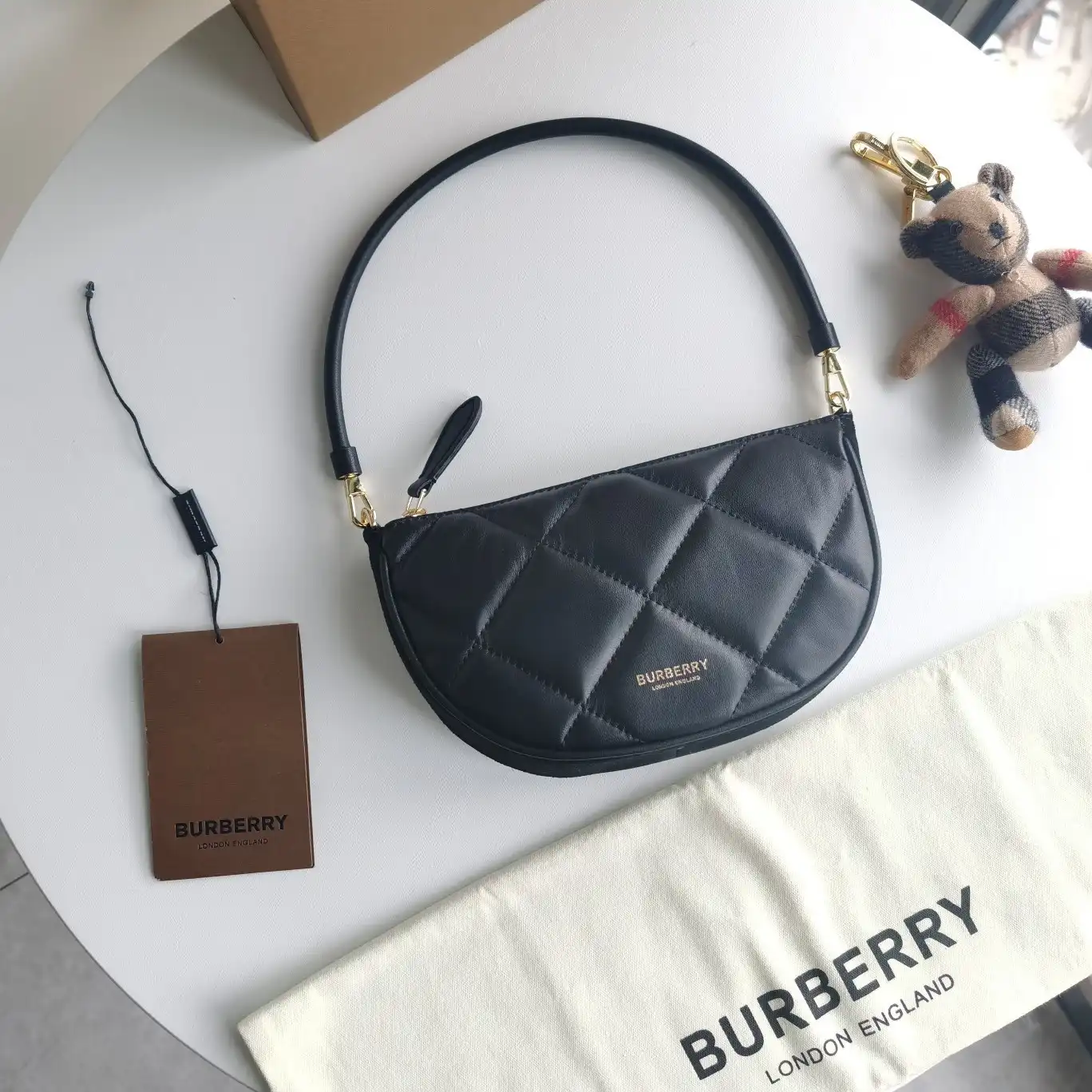 Frstbag ru BURBERRY Olympia Pouch